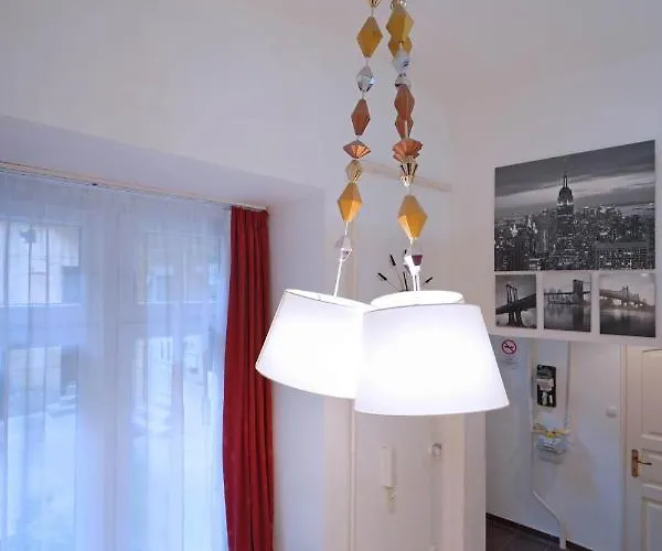 V27 Vadasz Apartament *